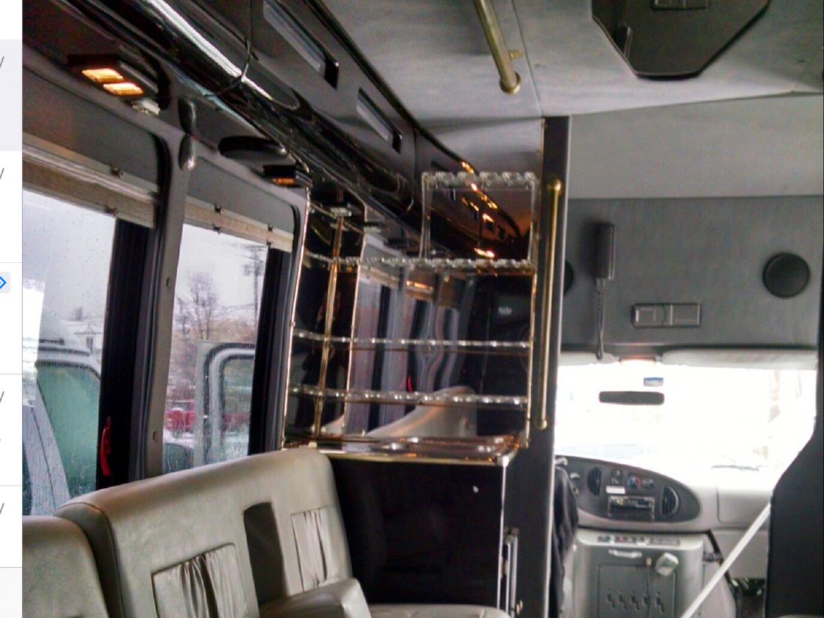 Photo of Limo Bus for sale: 1999 Ford E 450 by Arcola
