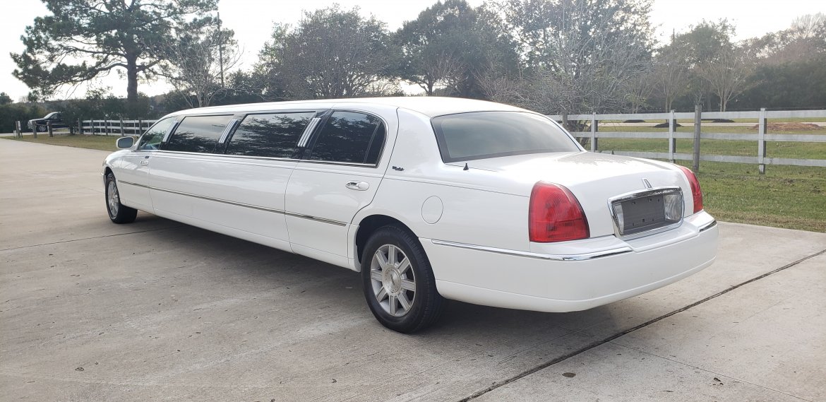 Limousine for Sale in Houston, TX - Photo 8