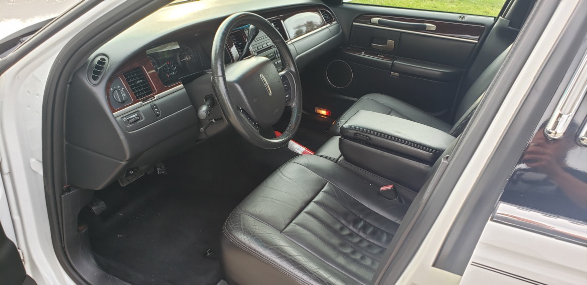 Limousine for Sale in Houston, TX - Photo 9