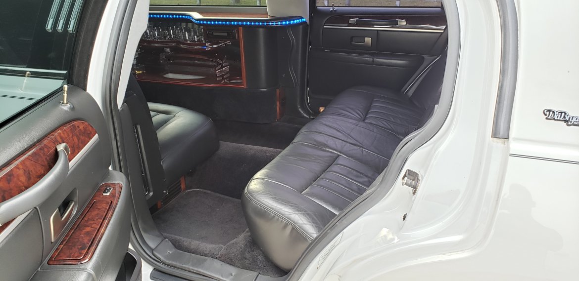 Limousine for Sale in Houston, TX - Photo 15