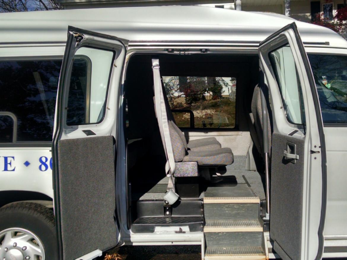 Photo of Sprinter for sale: 2004 Ford E 250