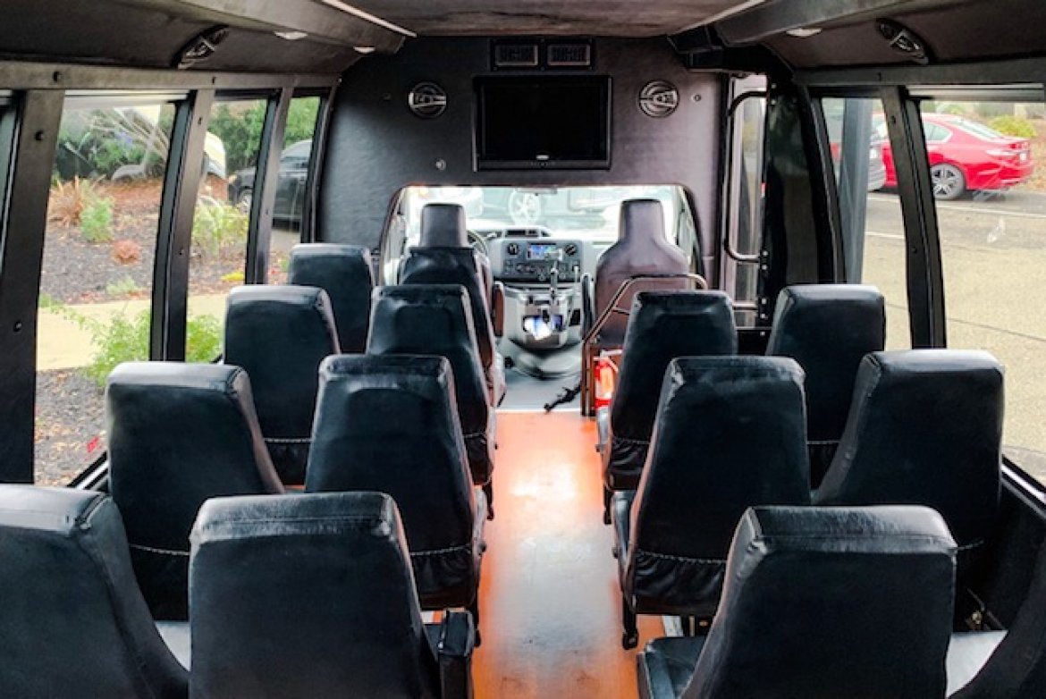 Shuttle Bus for Sale in Sonoma, CA - Photo 4