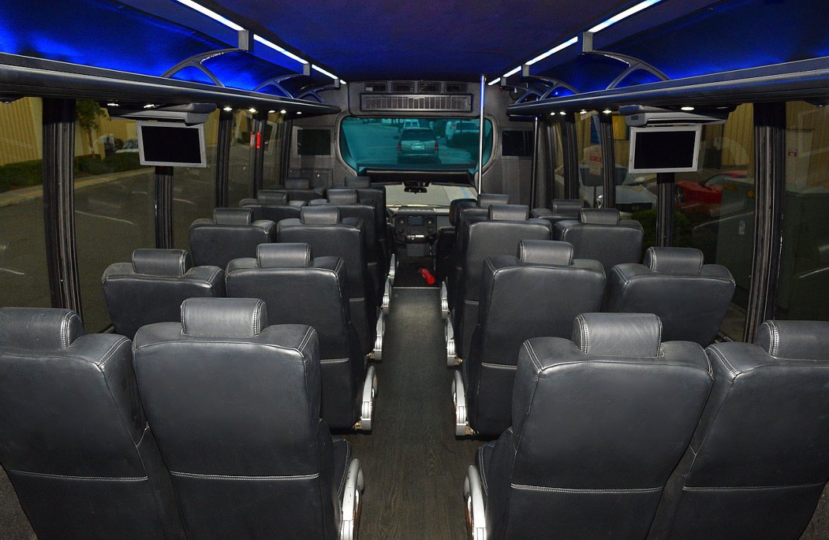 Shuttle Bus for Sale in Fontana, CA - Photo 13