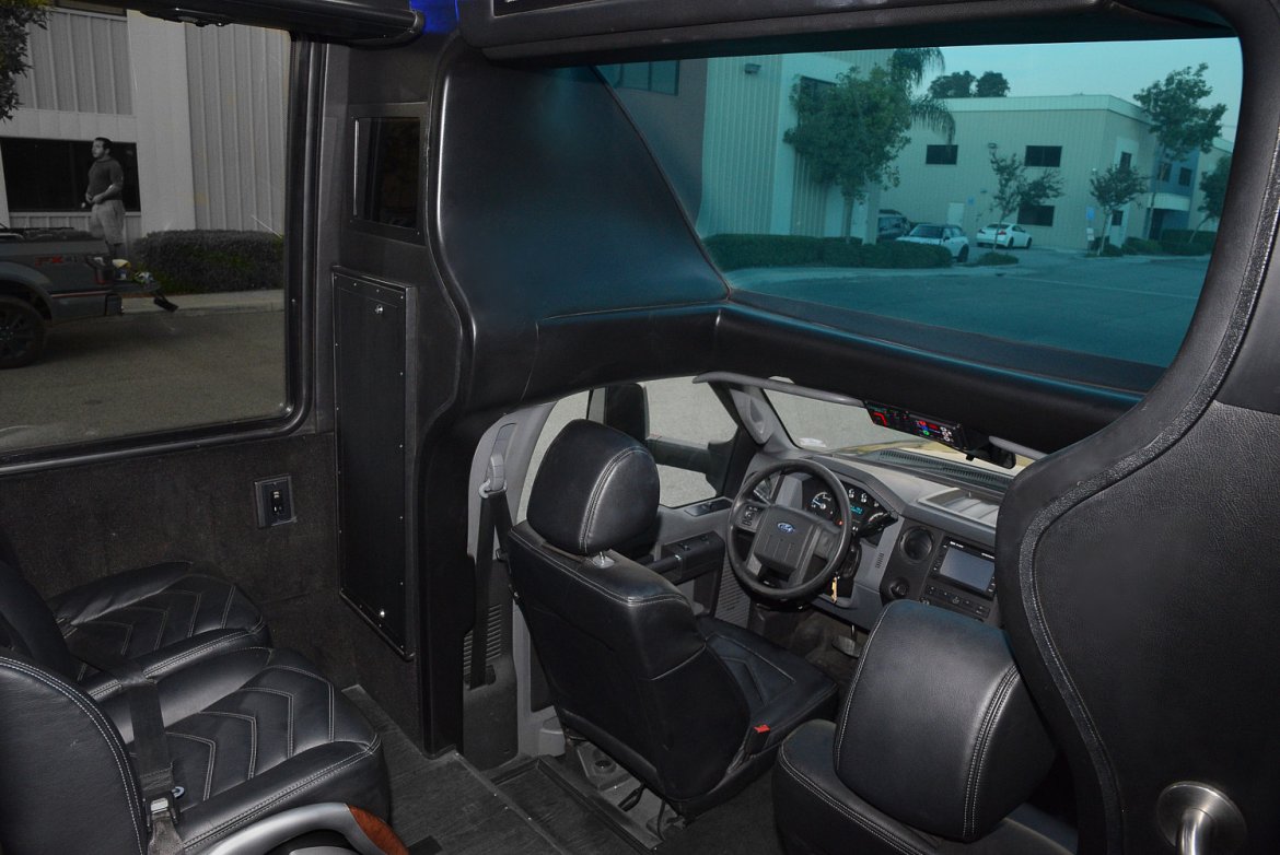 Shuttle Bus for Sale in Fontana, CA - Photo 14