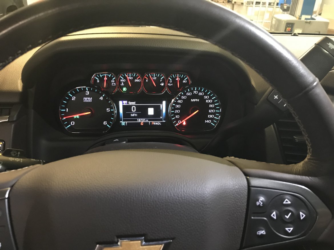 SUV for Sale in New York City, NY - Photo 12
