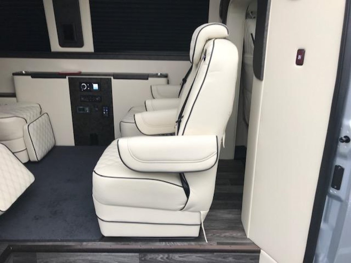 Sprinter for Sale in Oaklyn, NJ - Photo 9