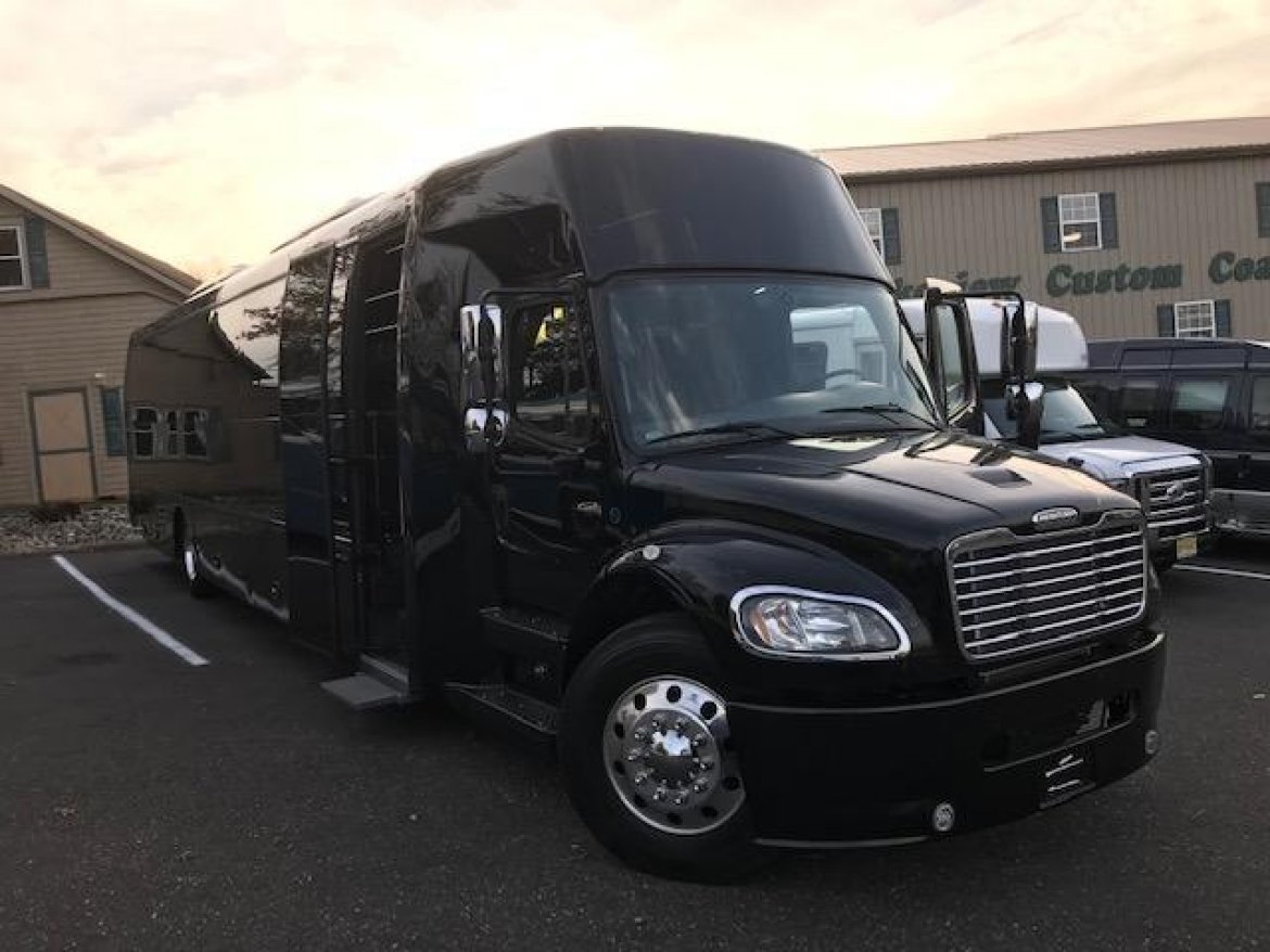 Executive Shuttle for Sale in Oaklyn, NJ - Photo 10