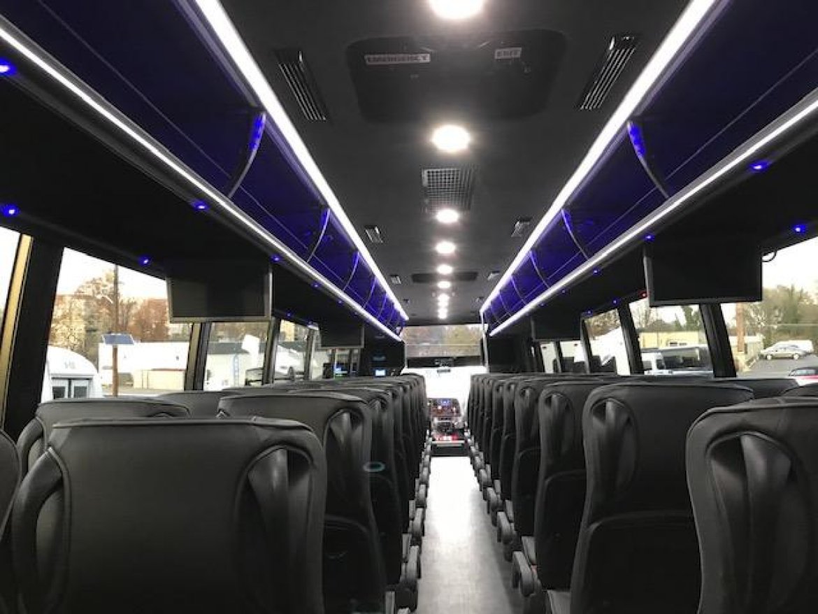 Executive Shuttle for Sale in Oaklyn, NJ - Photo 6