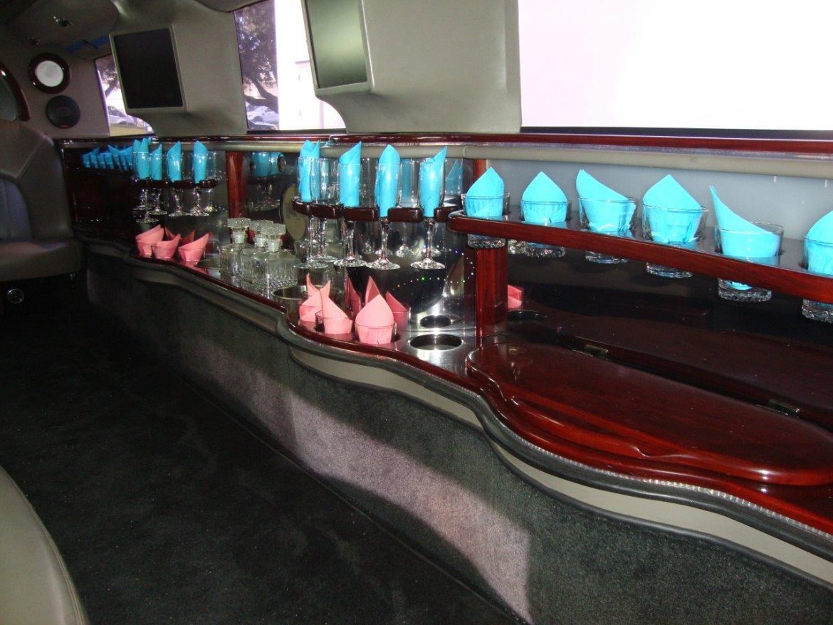 Limousine for Sale in Carson, CA - Photo 16