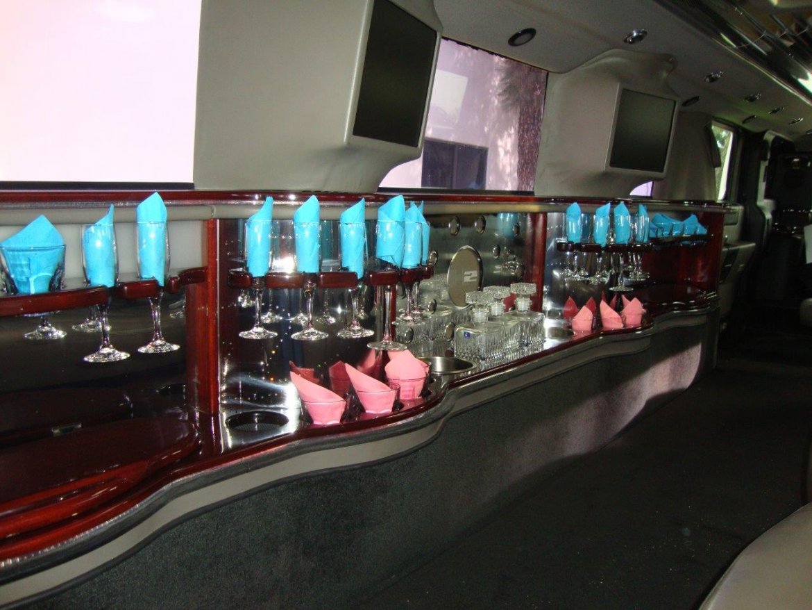 Limousine for Sale in Carson, CA - Photo 18