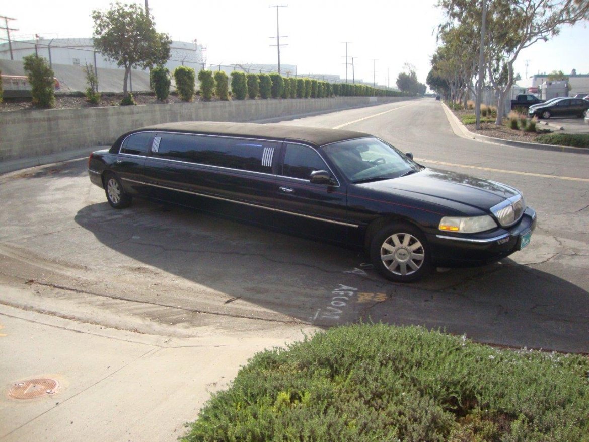 Limousine for Sale in Carson, CA - Photo 9
