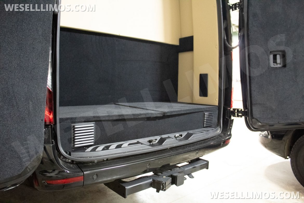 Sprinter for Sale in Cincinnati, OH - Photo 11