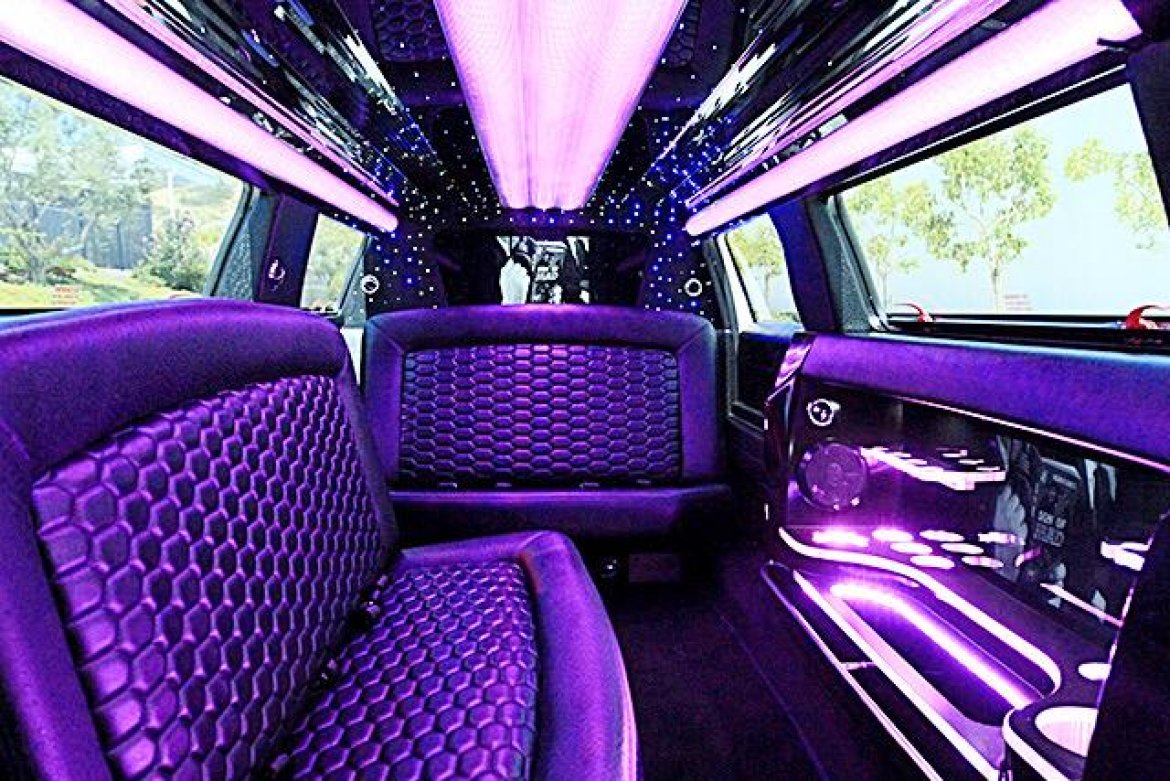 Limousine for Sale in Oaklyn, NJ - Photo 6
