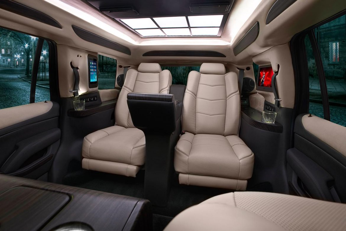 CEO SUV Mobile Office for Sale in Mountain View, CA - Photo 5