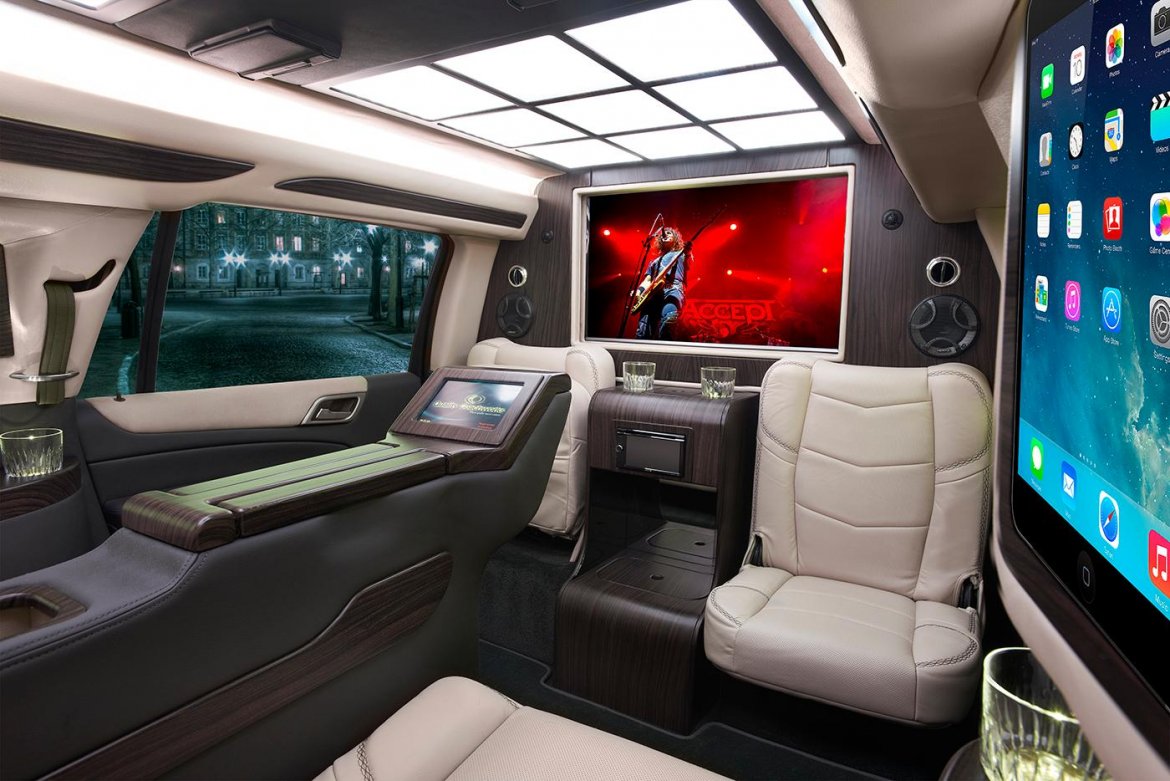 CEO SUV Mobile Office for Sale in Mountain View, CA - Photo 3