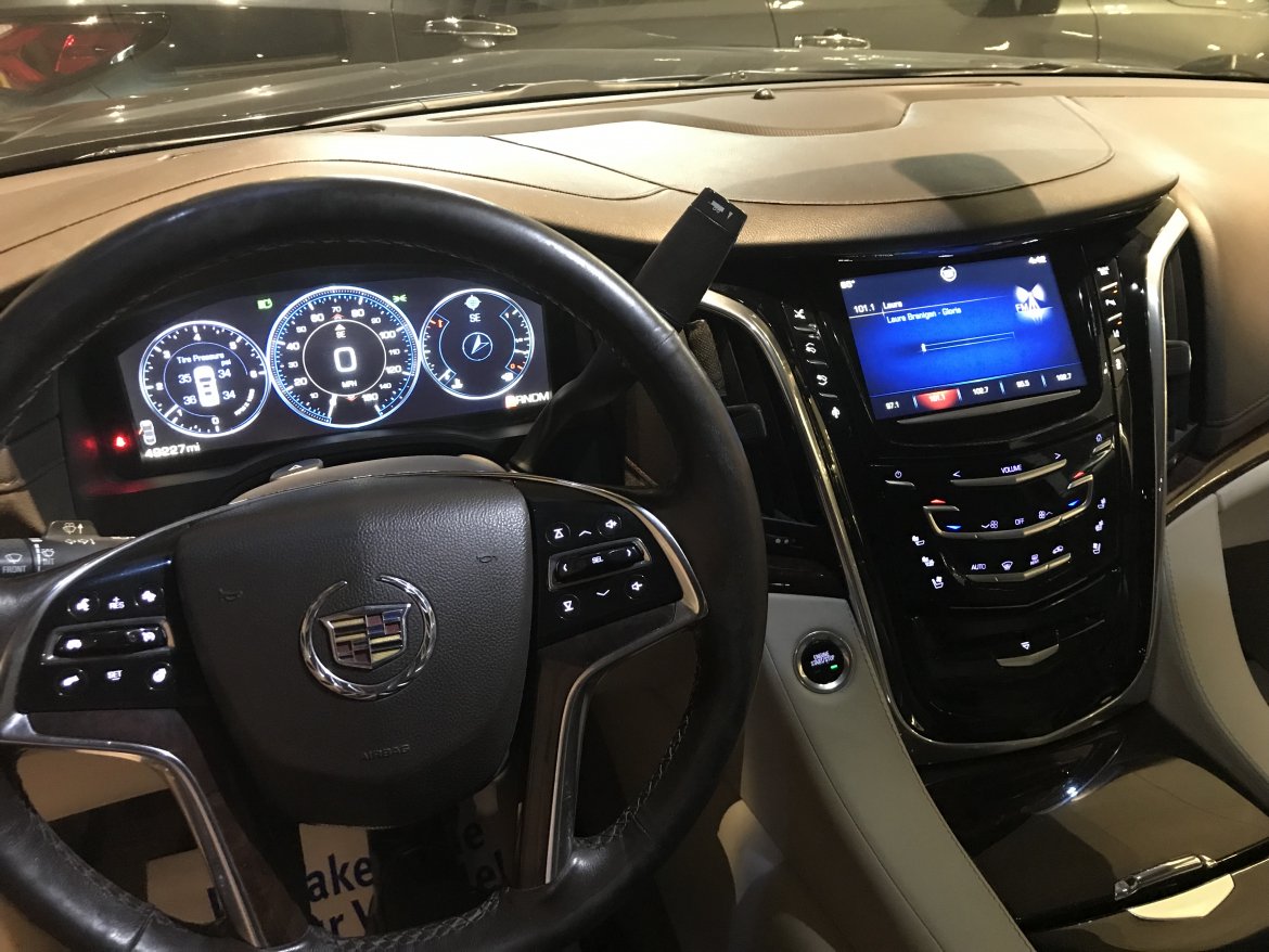 SUV for Sale in New York City, NY - Photo 7