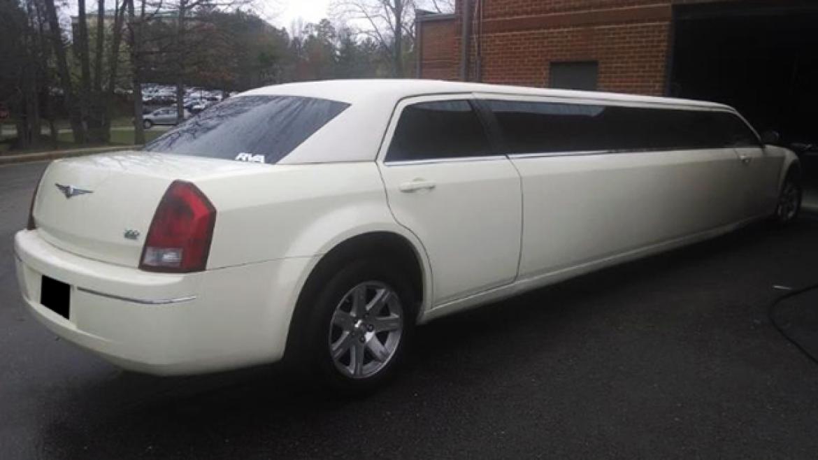 Photo of Limousine for sale: 2006 Chrysler  Chrysler 300 140&quot; by Great Lakes