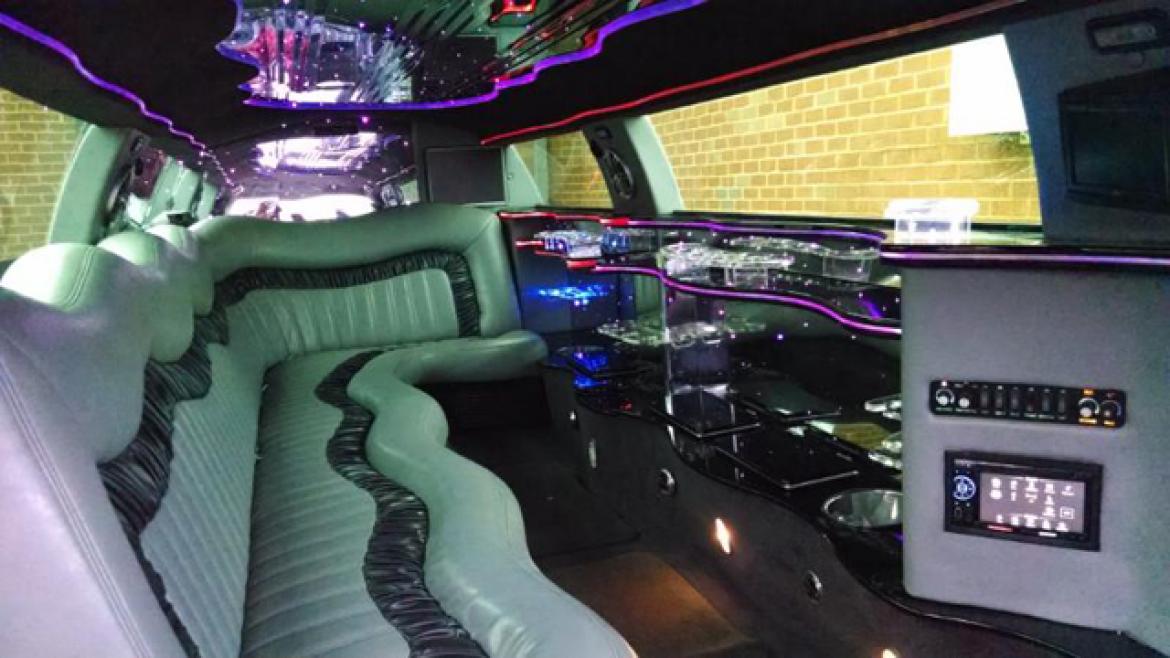 Photo of Limousine for sale: 2006 Chrysler  Chrysler 300 140&quot; by Great Lakes