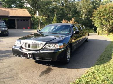 2007 Lincoln Town Car Limousine for Sale in Burlington, Alabama, US - Photo 4