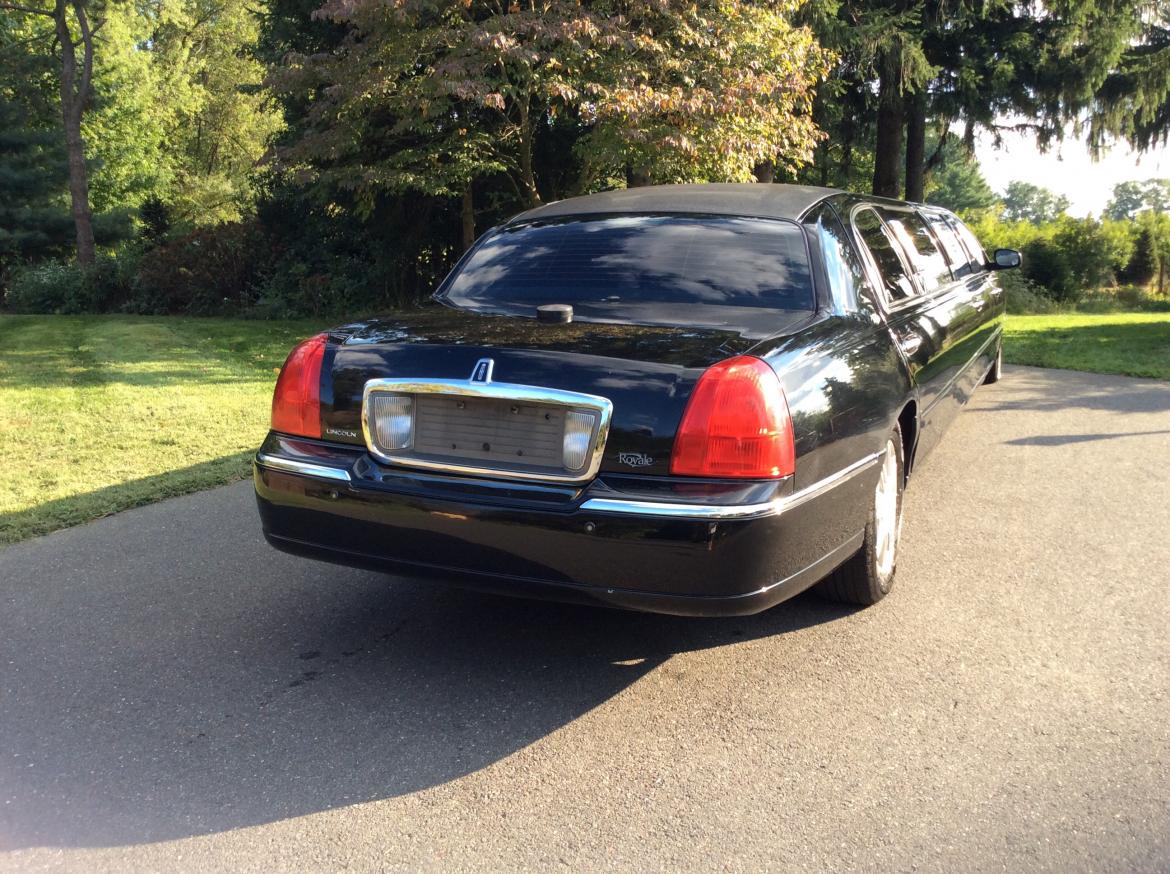 Photo of Limousine for sale: 2007 Lincoln Town Car 120&quot; by Royale