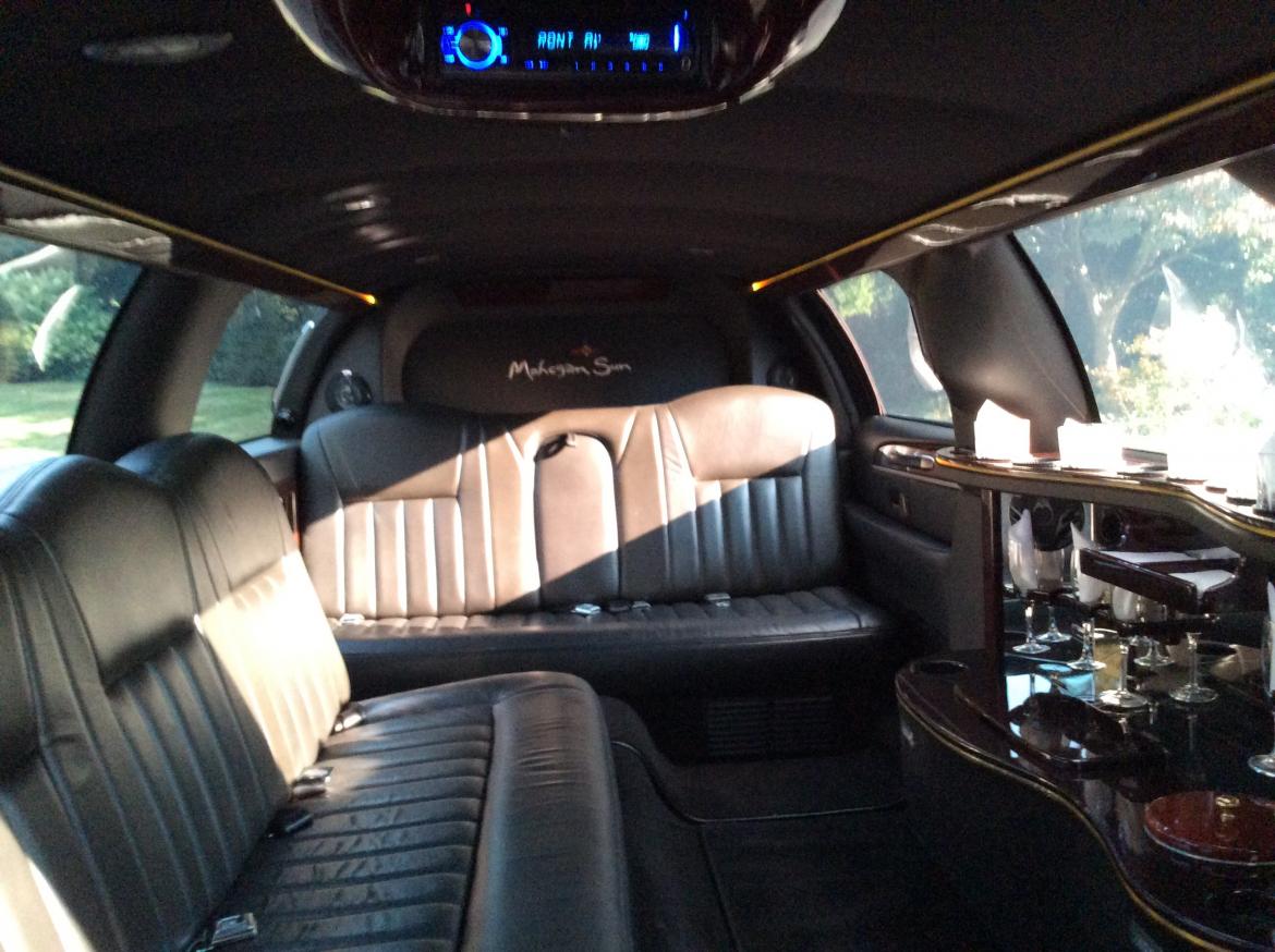 Photo of Limousine for sale: 2007 Lincoln Town Car 120&quot; by Royale
