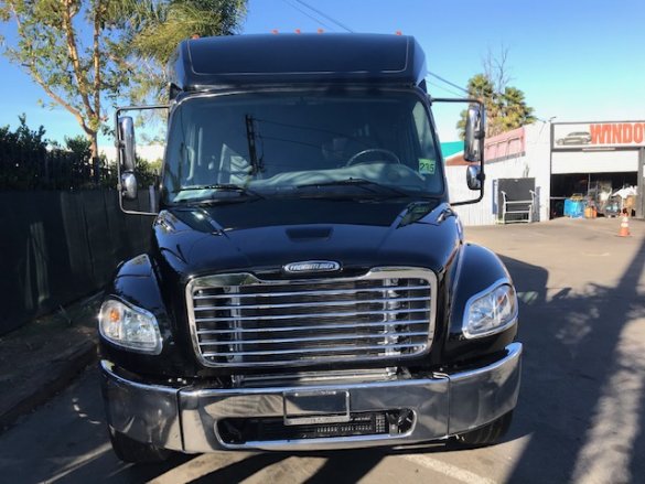 2018 Freightliner GM 40 Executive Shuttle for Sale in Riverside, CA - Main Photo