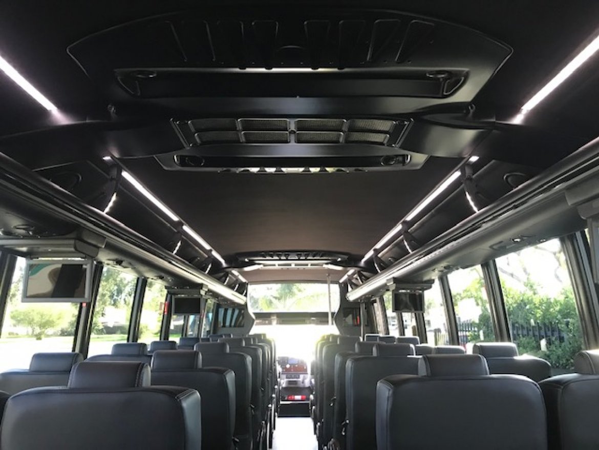 Executive Shuttle for Sale in Riverside, CA - Photo 17
