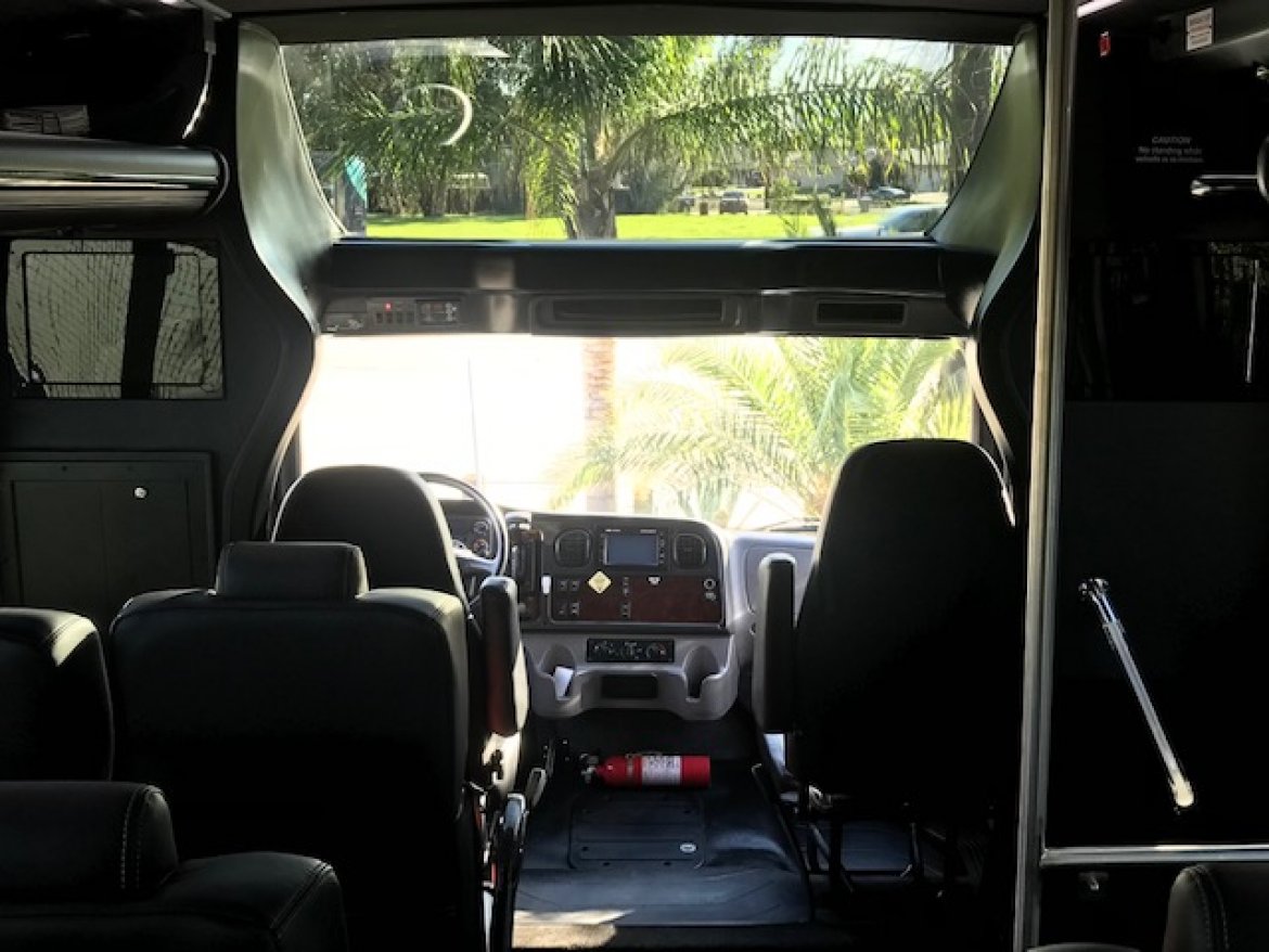 Executive Shuttle for Sale in Riverside, CA - Photo 21