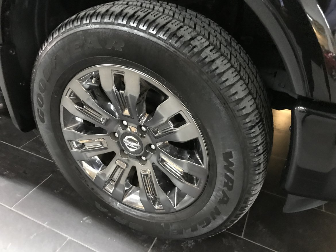 SUV for Sale in New York City, NY - Photo 4