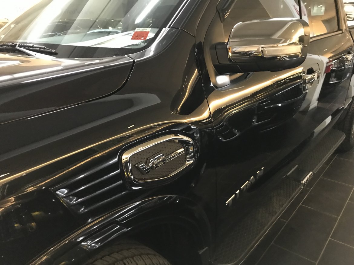 SUV for Sale in New York City, NY - Photo 15