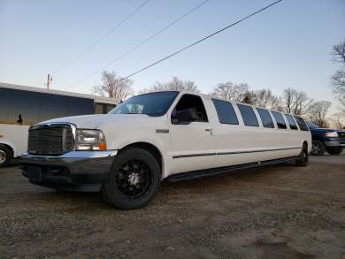 2002 Ford Excursion SUV Stretch for Sale in Erie, PA - Main Photo