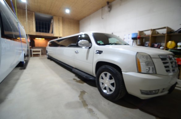 2007 Cadillac Escalade Limousine for Sale in Erie, PA - Main Photo