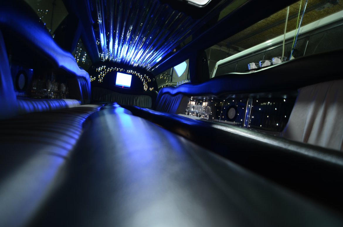 Limousine for Sale in Erie, PA - Photo 11