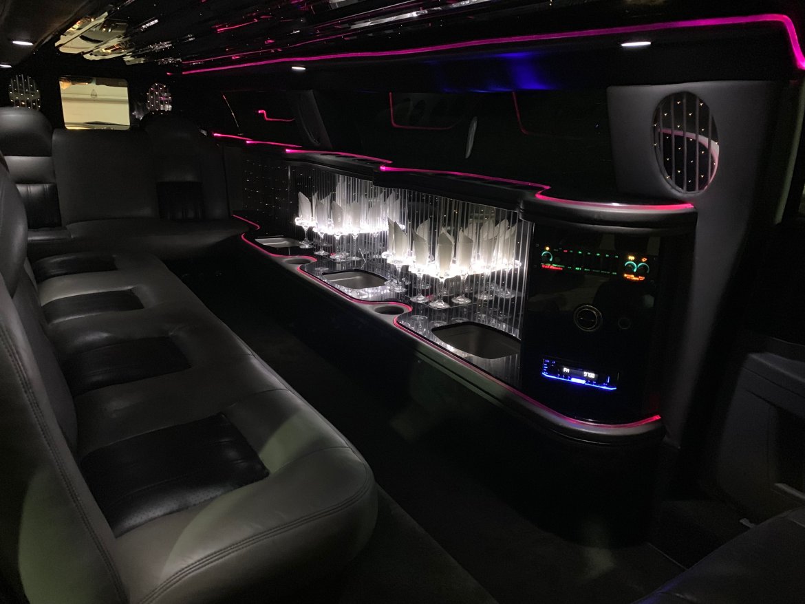 Limousine for Sale in Erie, PA - Photo 9