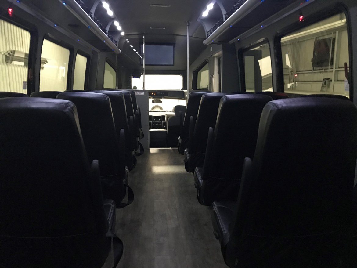 Shuttle Bus for Sale in FAIRFAX, VA - Photo 11