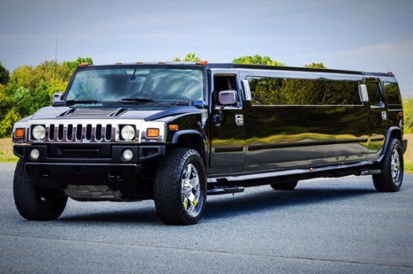 2004 Hummer H2 Limousine for Sale in Charlotte, NC - Photo 3