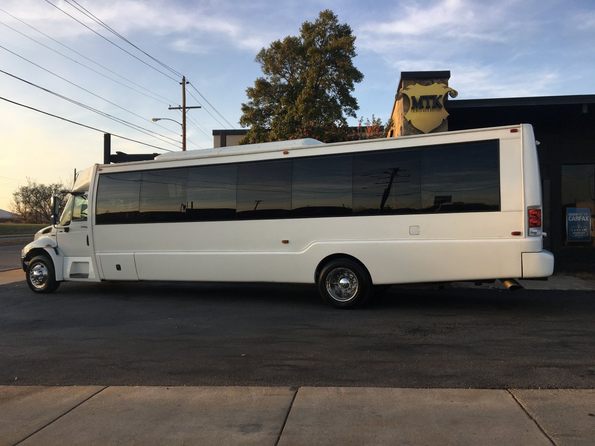 Shuttle Bus for Sale in Richmond, VA - Photo 6