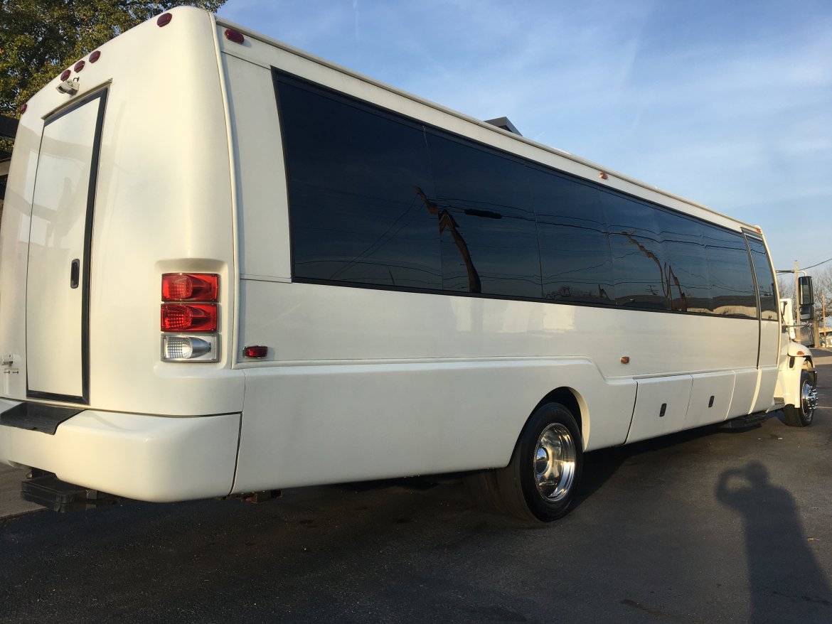 Shuttle Bus for Sale in Richmond, VA - Photo 13