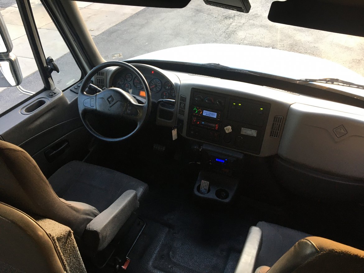 Shuttle Bus for Sale in Richmond, VA - Photo 26