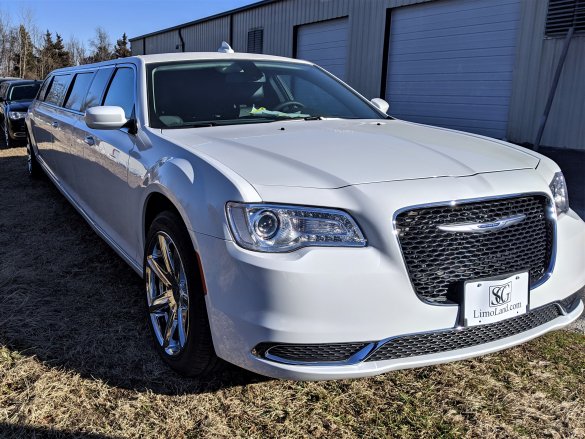 2019 Chrysler 300 Limousine for Sale in springfield, MO - Main Photo