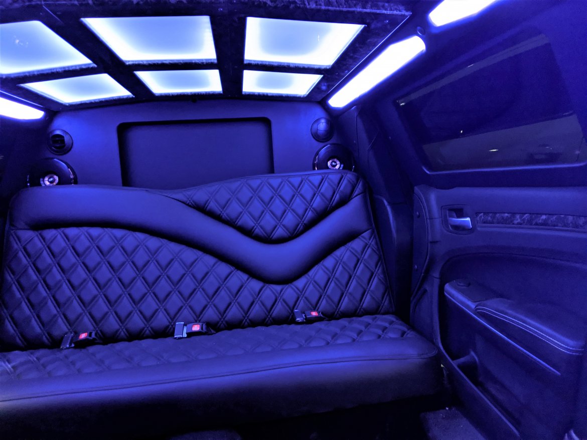 Limousine for Sale in springfield, MO - Photo 5