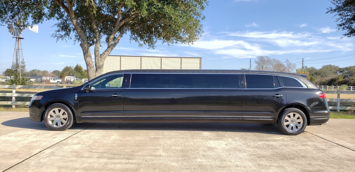 Limousine for Sale in Houston, TX - Photo 4