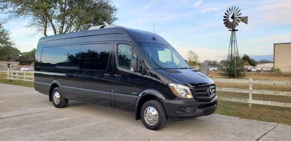 2017 Mercedes-Benz Sprinter 3500 170" EXT Sprinter for Sale in Houston, TX - Main Photo