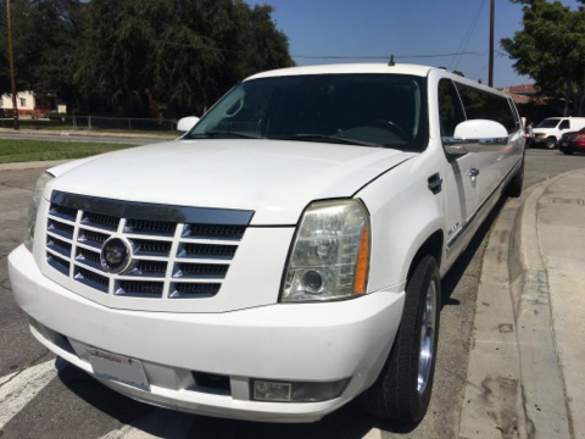 164 Cadillac Limousines For Sale We Sell Limos