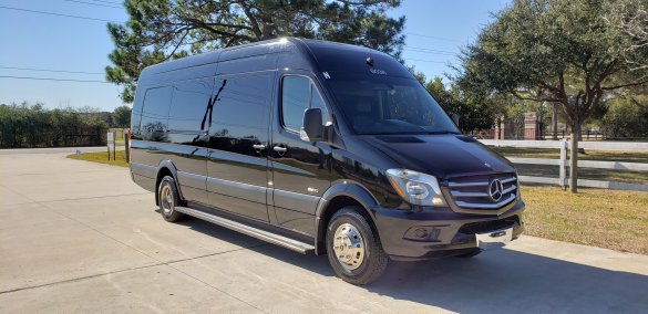 2014 Mercedes-Benz Sprinter 3500 170" EXT Sprinter for Sale in Houston, TX - Main Photo