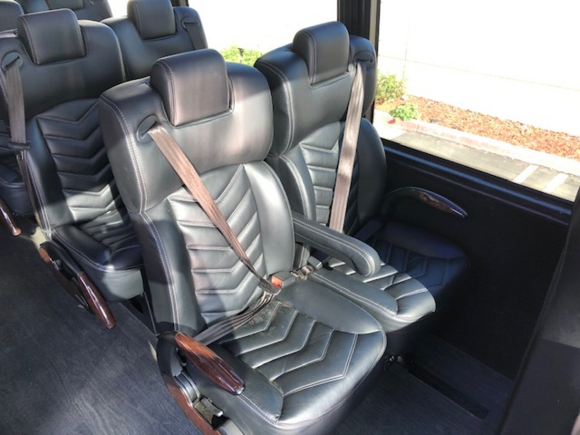 Executive Shuttle for Sale in Riverside, CA - Photo 14