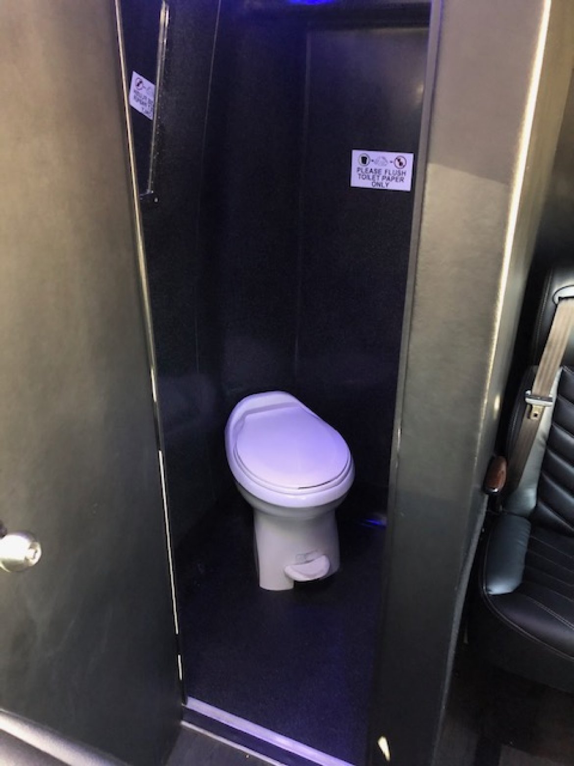 Executive Shuttle for Sale in Riverside, CA - Photo 18