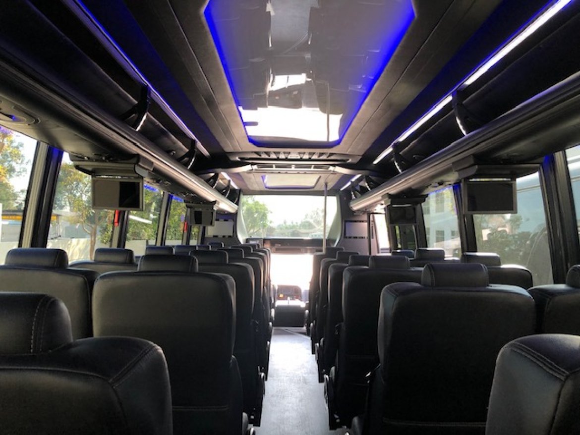 Executive Shuttle for Sale in Riverside, CA - Photo 24
