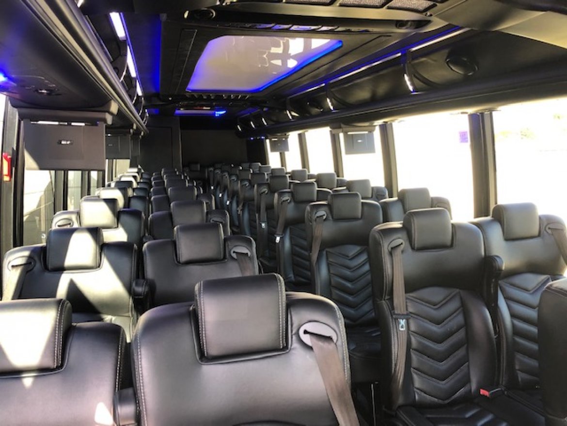 Executive Shuttle for Sale in Riverside, CA - Photo 26