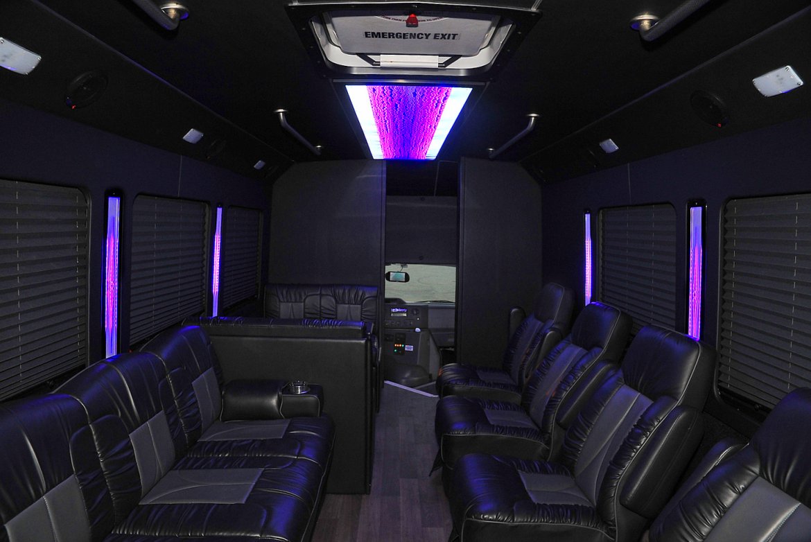 Limo Bus for Sale in Fontana, CA - Photo 13